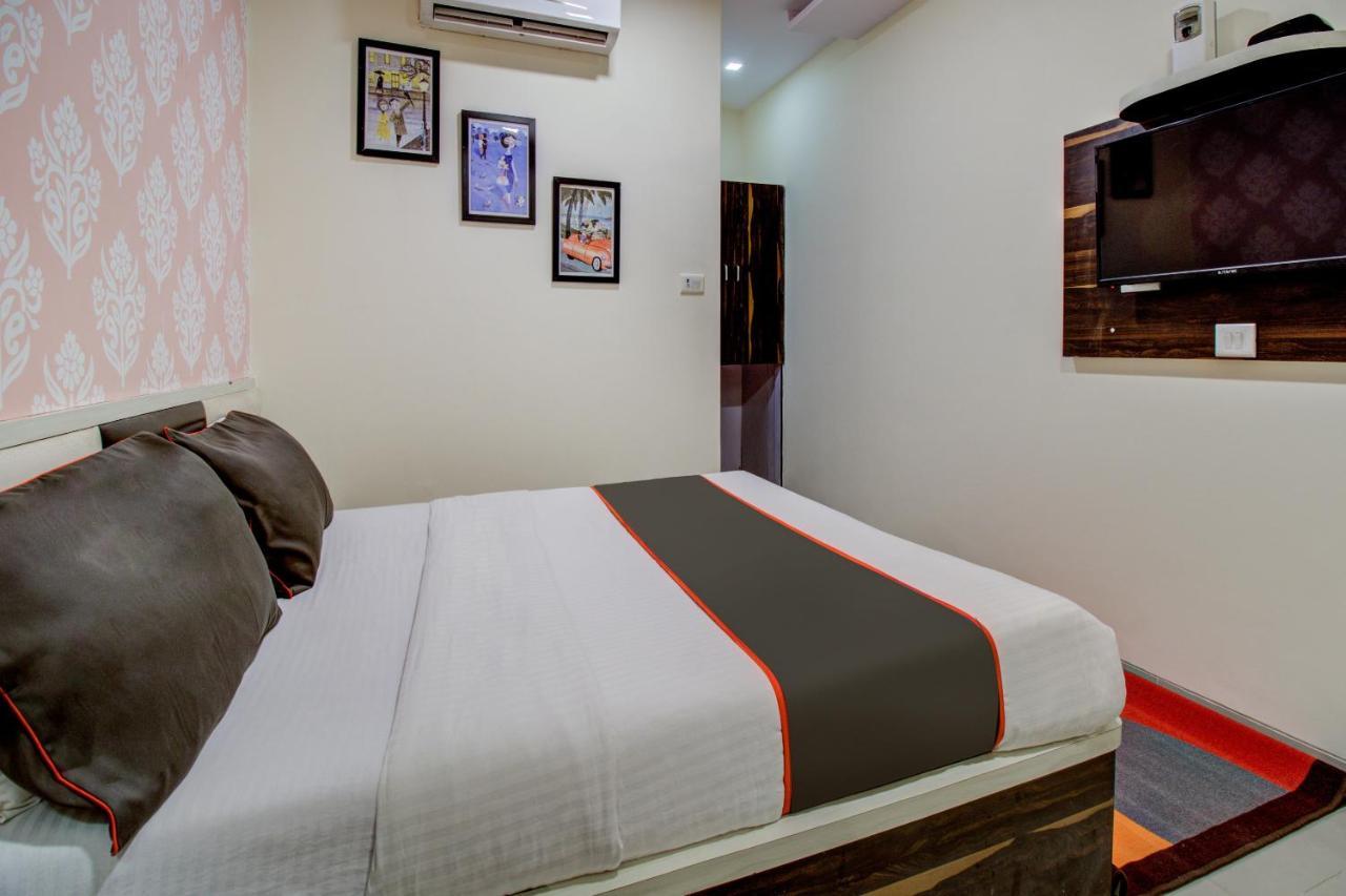 Collection O Golden Tulipz Boutique Hotel Mumbai Bagian luar foto
